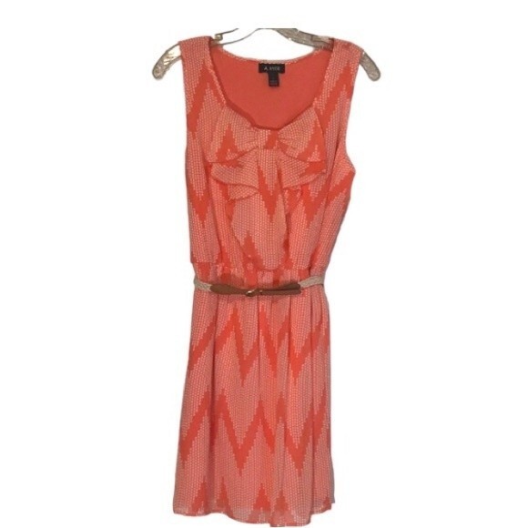 A. Byer Fully Lined Sleeveless Dress - Picture 1 of 11